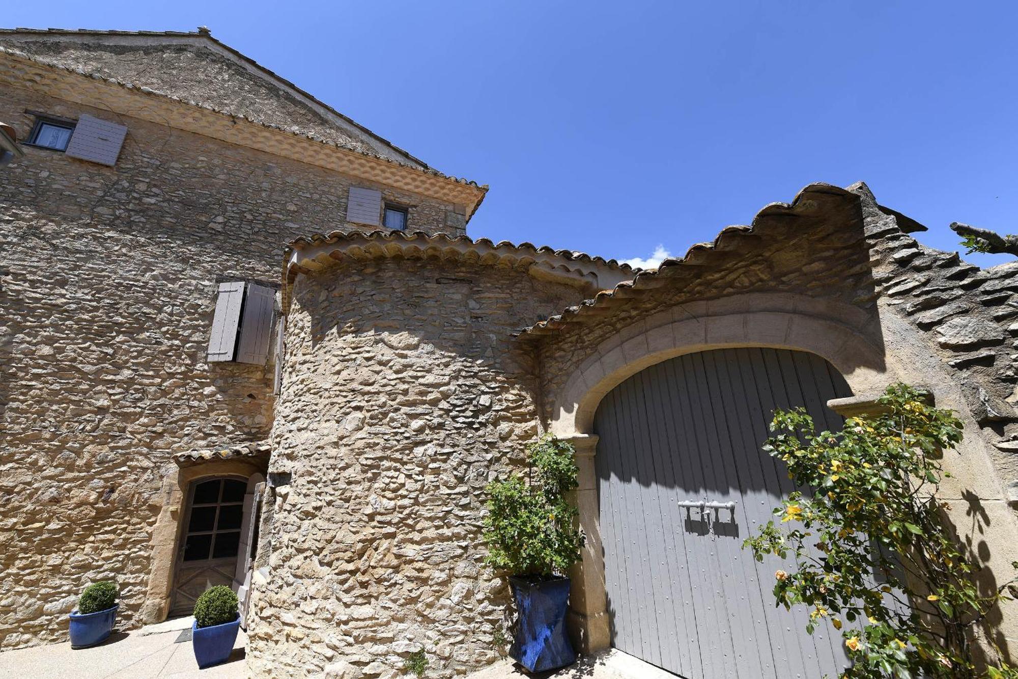 Bastide Des Demoiselles Bed & Breakfast Roussillon  Ngoại thất bức ảnh