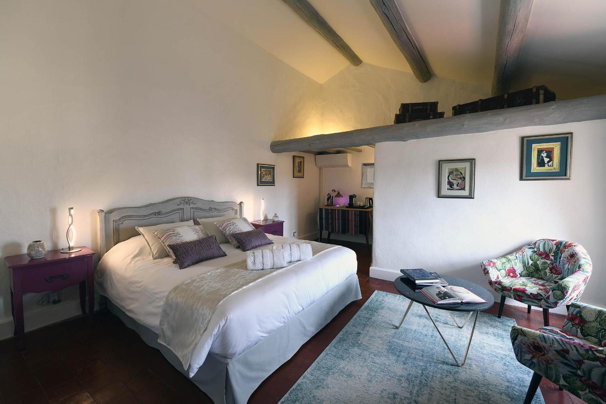 Bastide Des Demoiselles Bed & Breakfast Roussillon  Ngoại thất bức ảnh